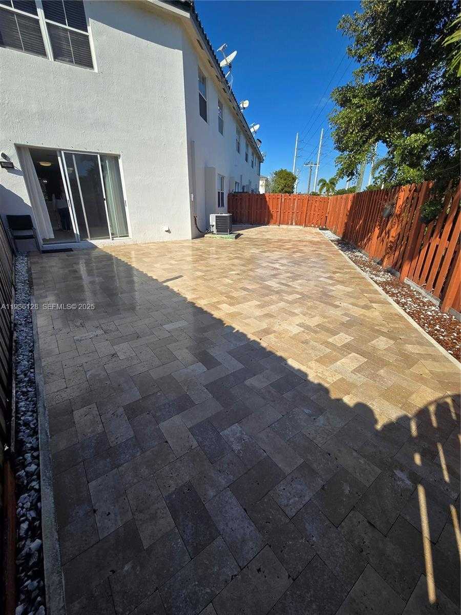 Small Image of 5630 NORTH WEST 107TH AVE #1605, Doral Number 18