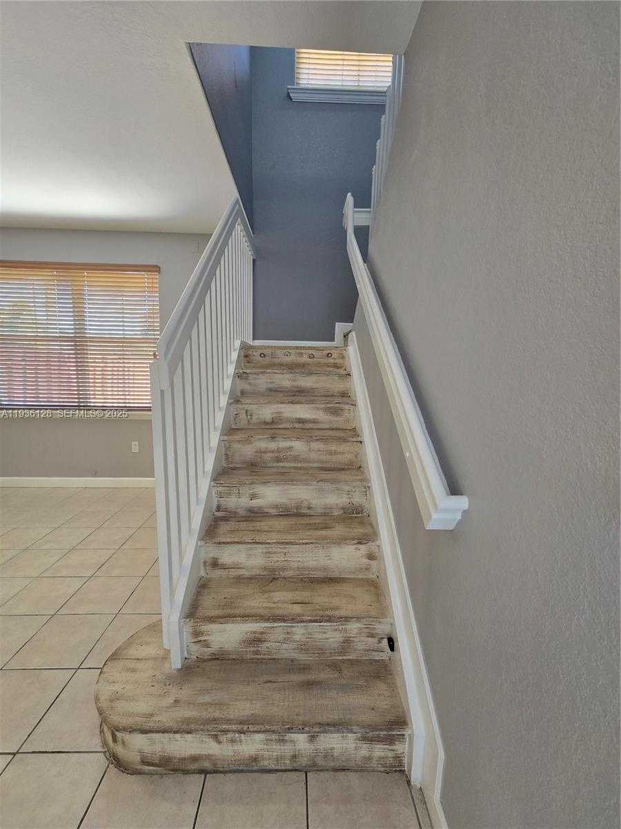 Small Image of 5630 NORTH WEST 107TH AVE #1605, Doral Number 4