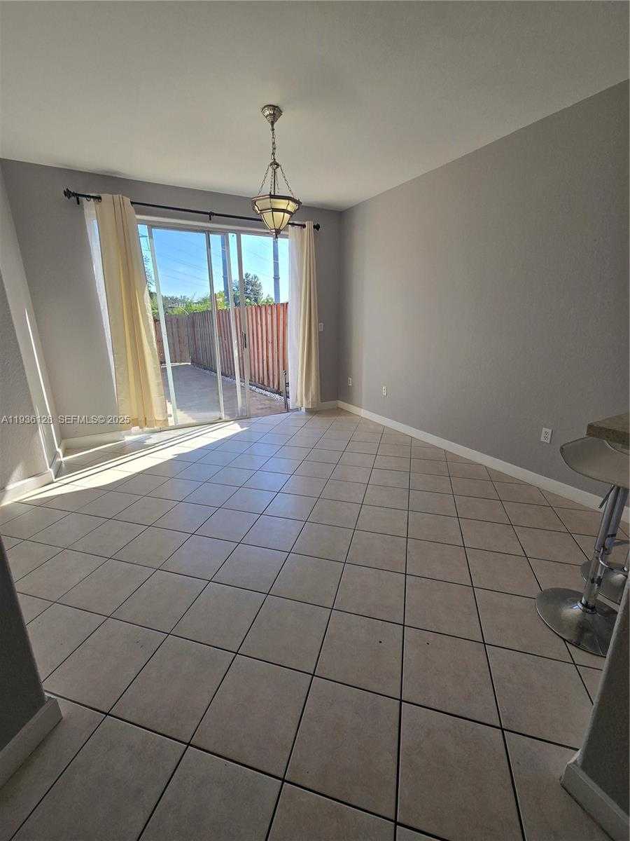Small Image of 5630 NORTH WEST 107TH AVE #1605, Doral Number 5