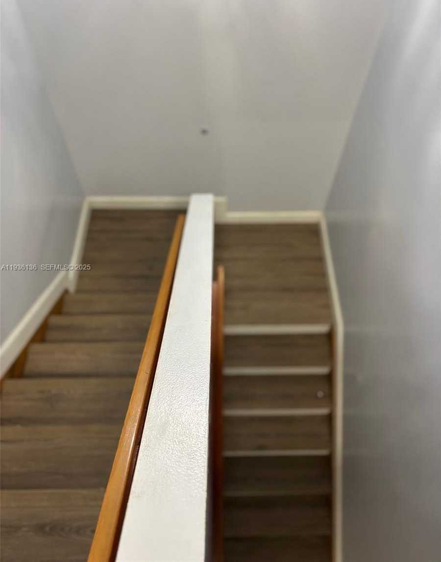 Small Image of 6460 NORTH WEST 192ND TER #6460, Hialeah Number 19