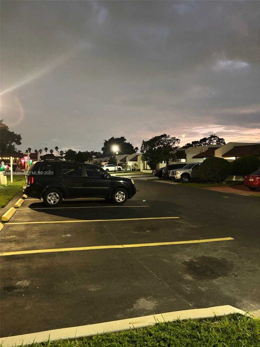 Small Image of 6460 NORTH WEST 192ND TER #6460, Hialeah Number 39