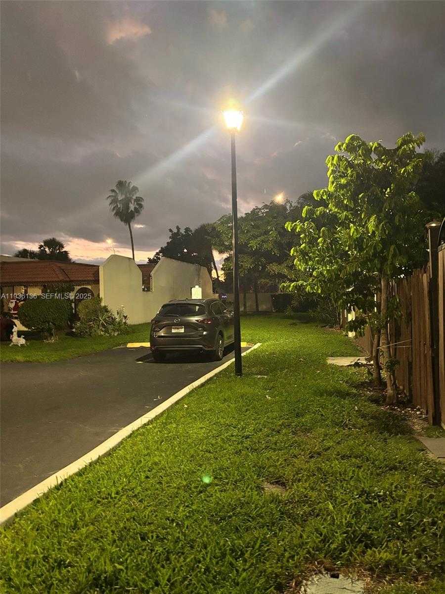 Small Image of 6460 NORTH WEST 192ND TER #6460, Hialeah Number 40