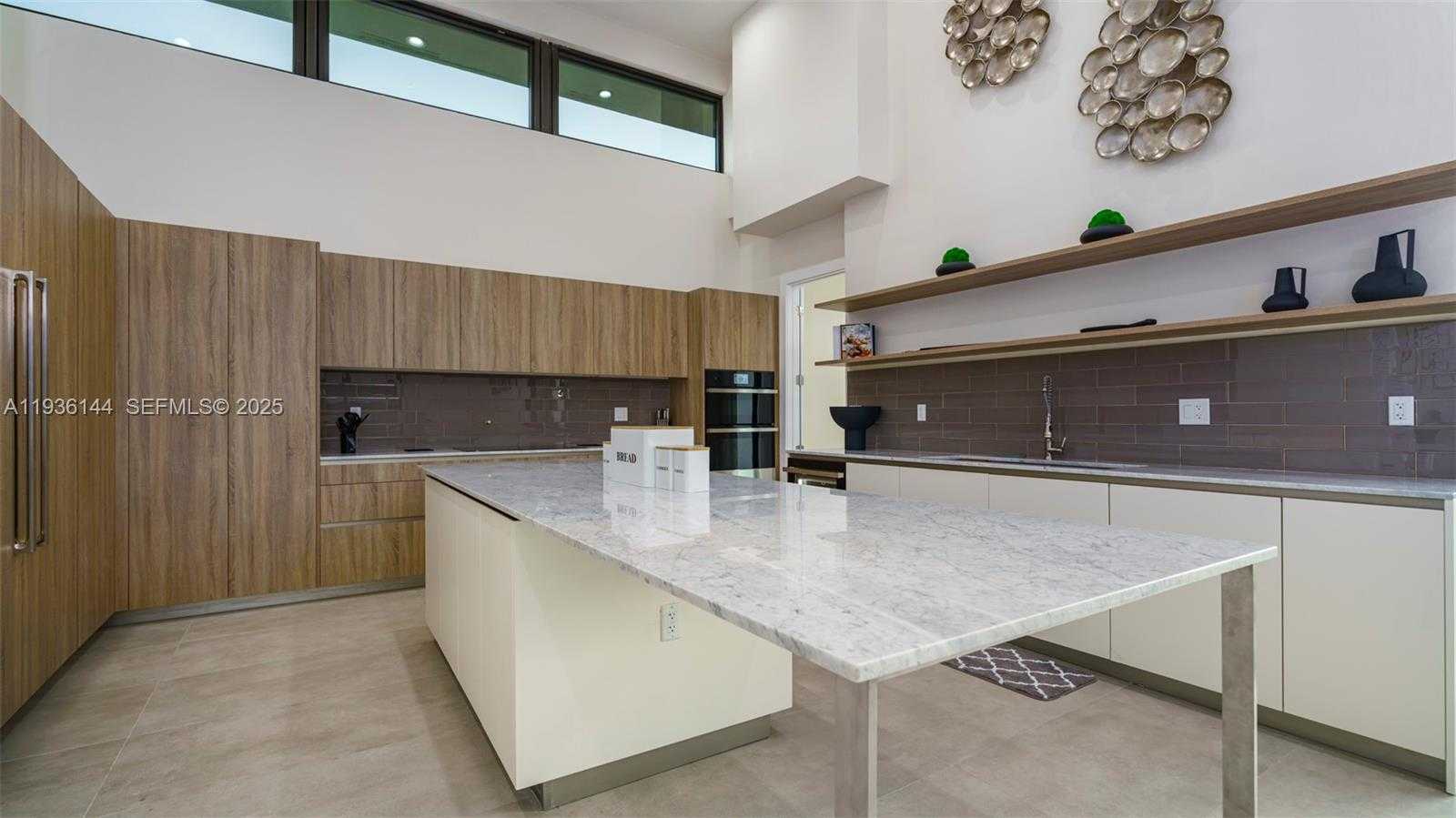 Small Image of 11911 NORTH WEST 2ND ST #., Plantation Number 13