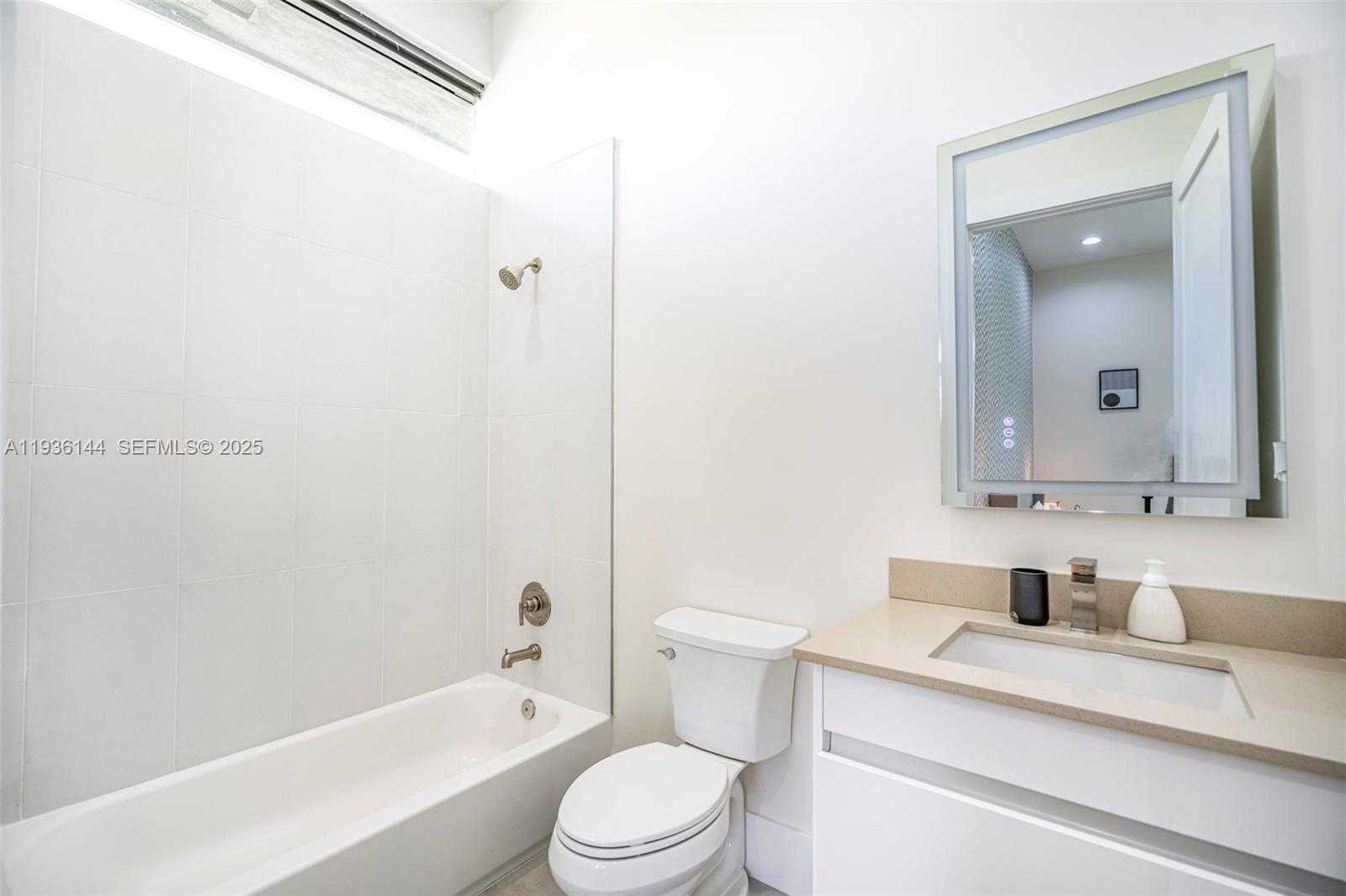 Small Image of 11911 NORTH WEST 2ND ST #., Plantation Number 37