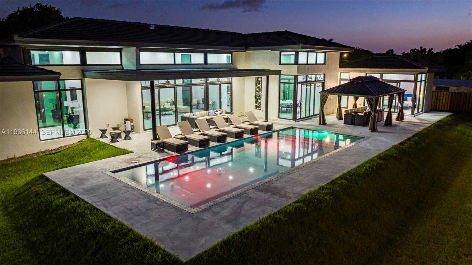 Small Image of 11911 NORTH WEST 2ND ST #., Plantation Number 49