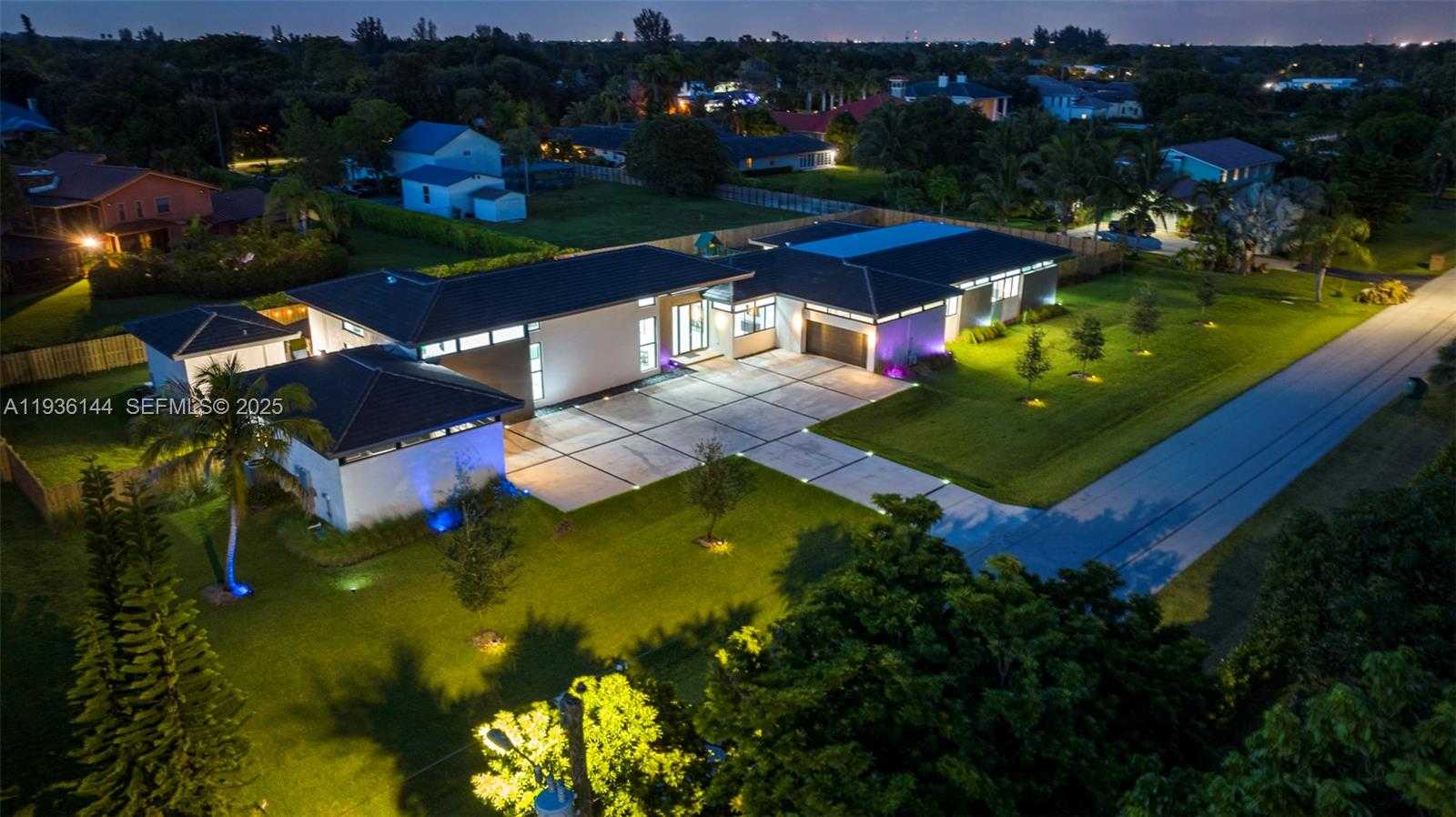 Small Image of 11911 NORTH WEST 2ND ST #., Plantation Number 57