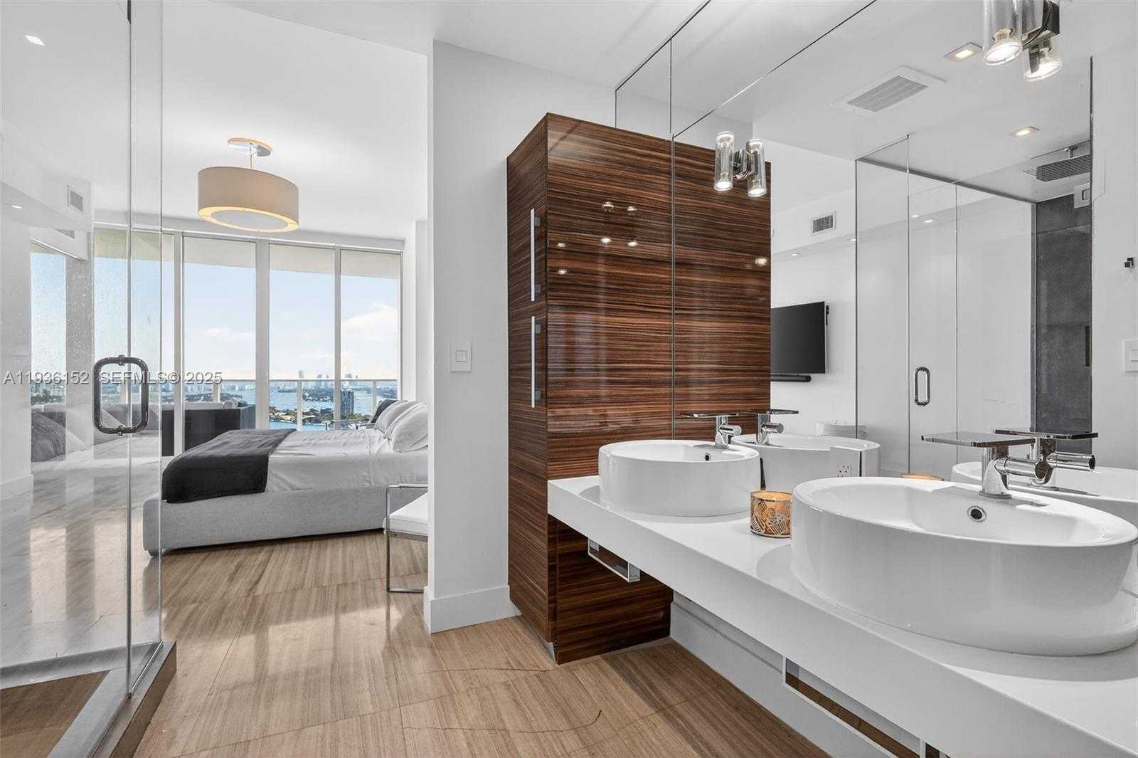 Small Image of 2020 NORTH BAYSHORE DR #3505, Miami Number 17