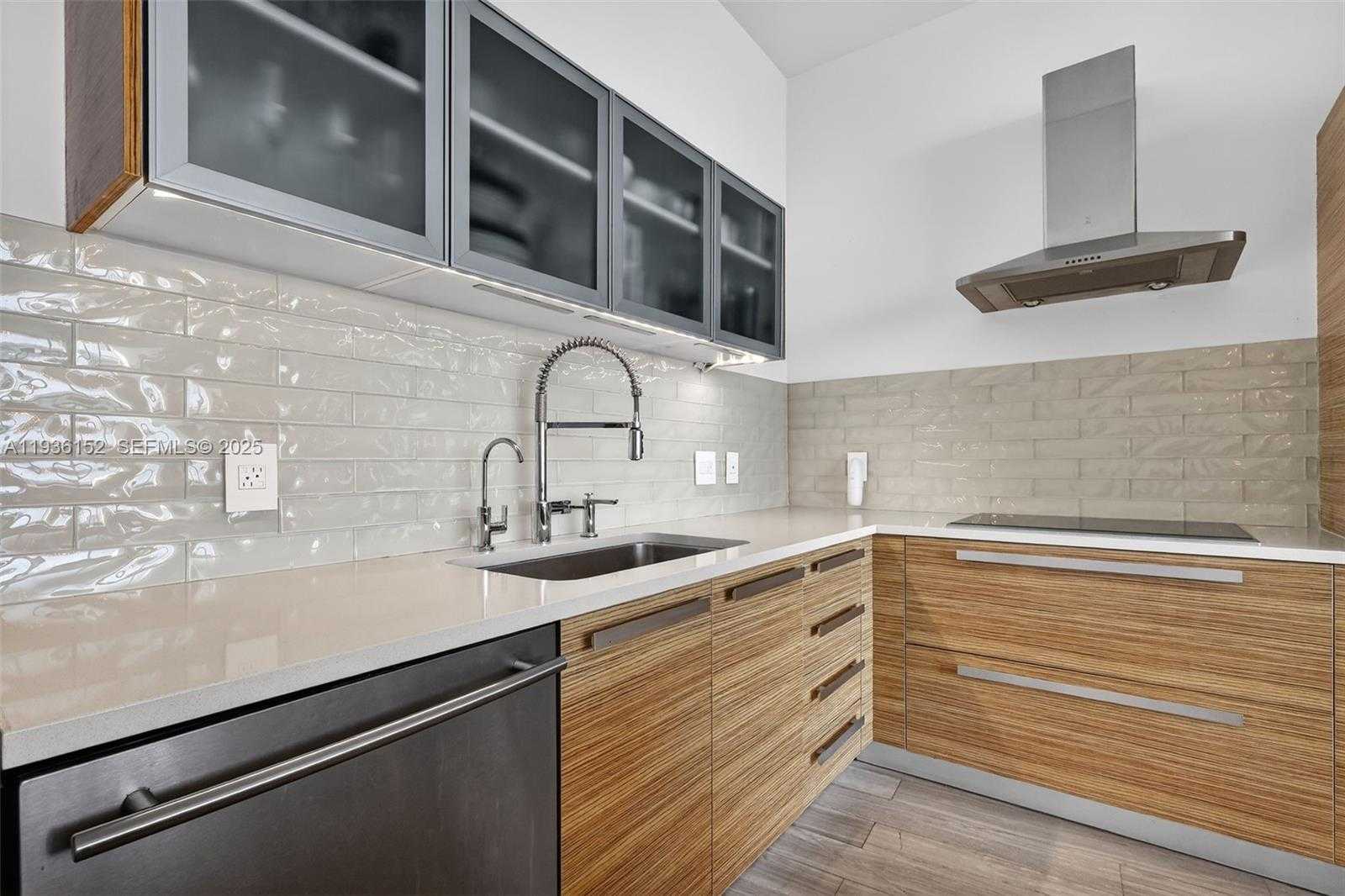 Small Image of 2020 NORTH BAYSHORE DR #3505, Miami Number 26