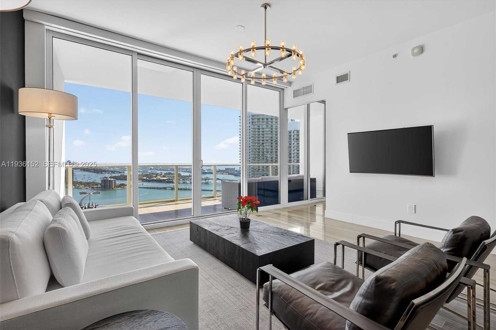 Small Image of 2020 NORTH BAYSHORE DR #3505, Miami Number 4