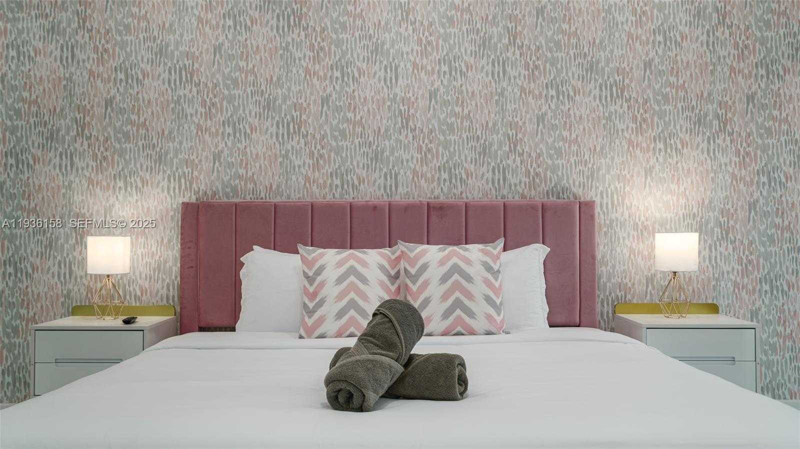 Small Image of 11861 NORTH WEST 4TH ST #., Plantation Number 43