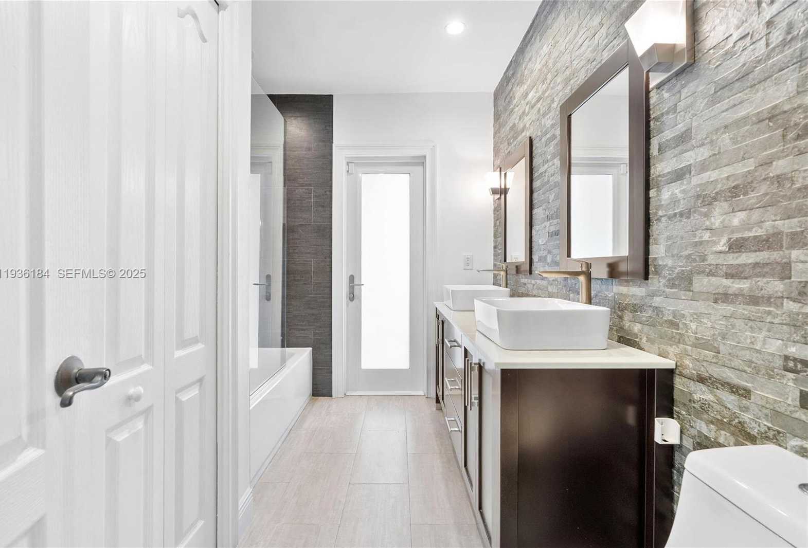 Small Image of 7421 SOUTH WEST 145TH TER, Palmetto Bay Number 20