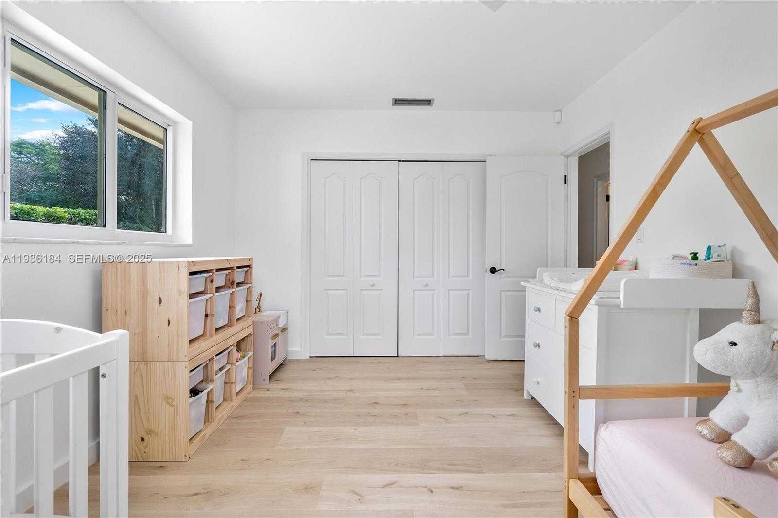 Small Image of 7421 SOUTH WEST 145TH TER, Palmetto Bay Number 23