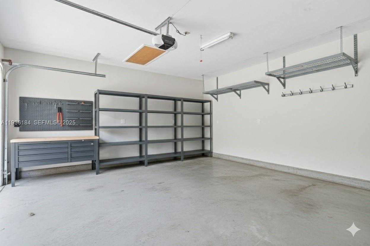 Small Image of 7421 SOUTH WEST 145TH TER, Palmetto Bay Number 44