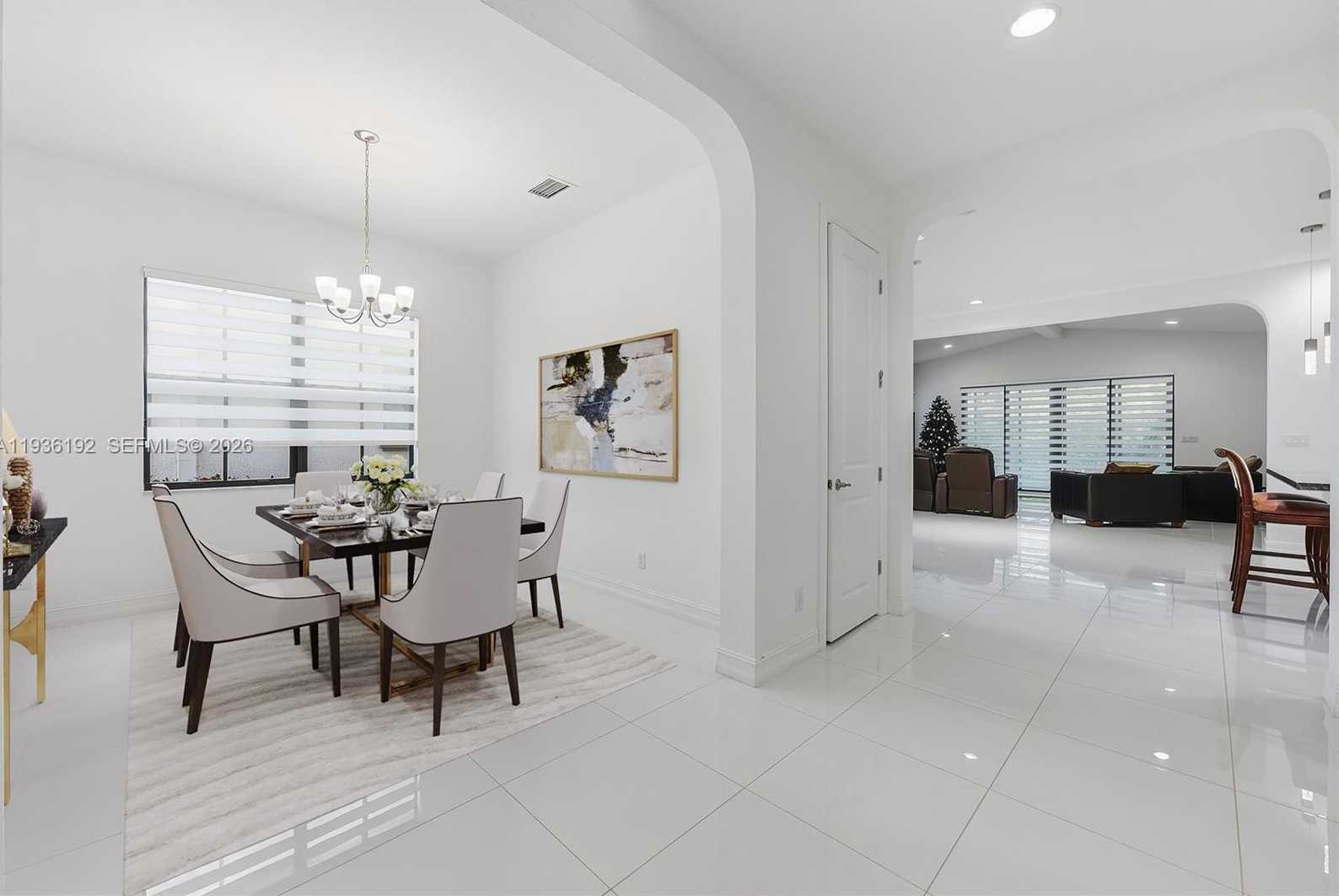 Small Image of 9220 EAST MERIDIAN DR, Parkland Number 16