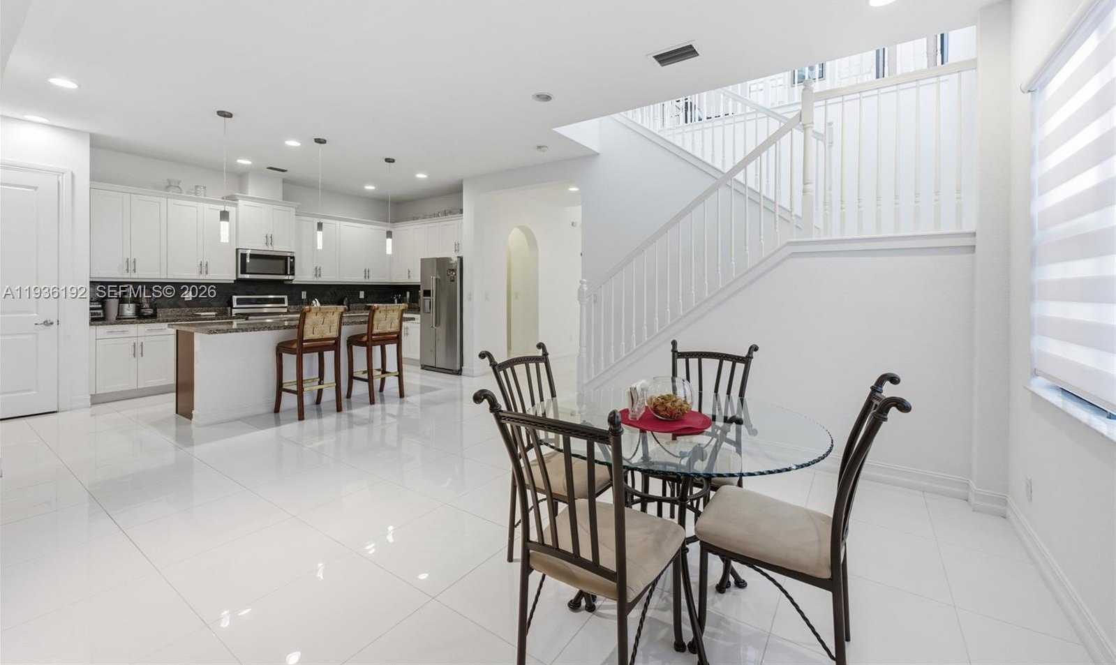 Small Image of 9220 EAST MERIDIAN DR, Parkland Number 19