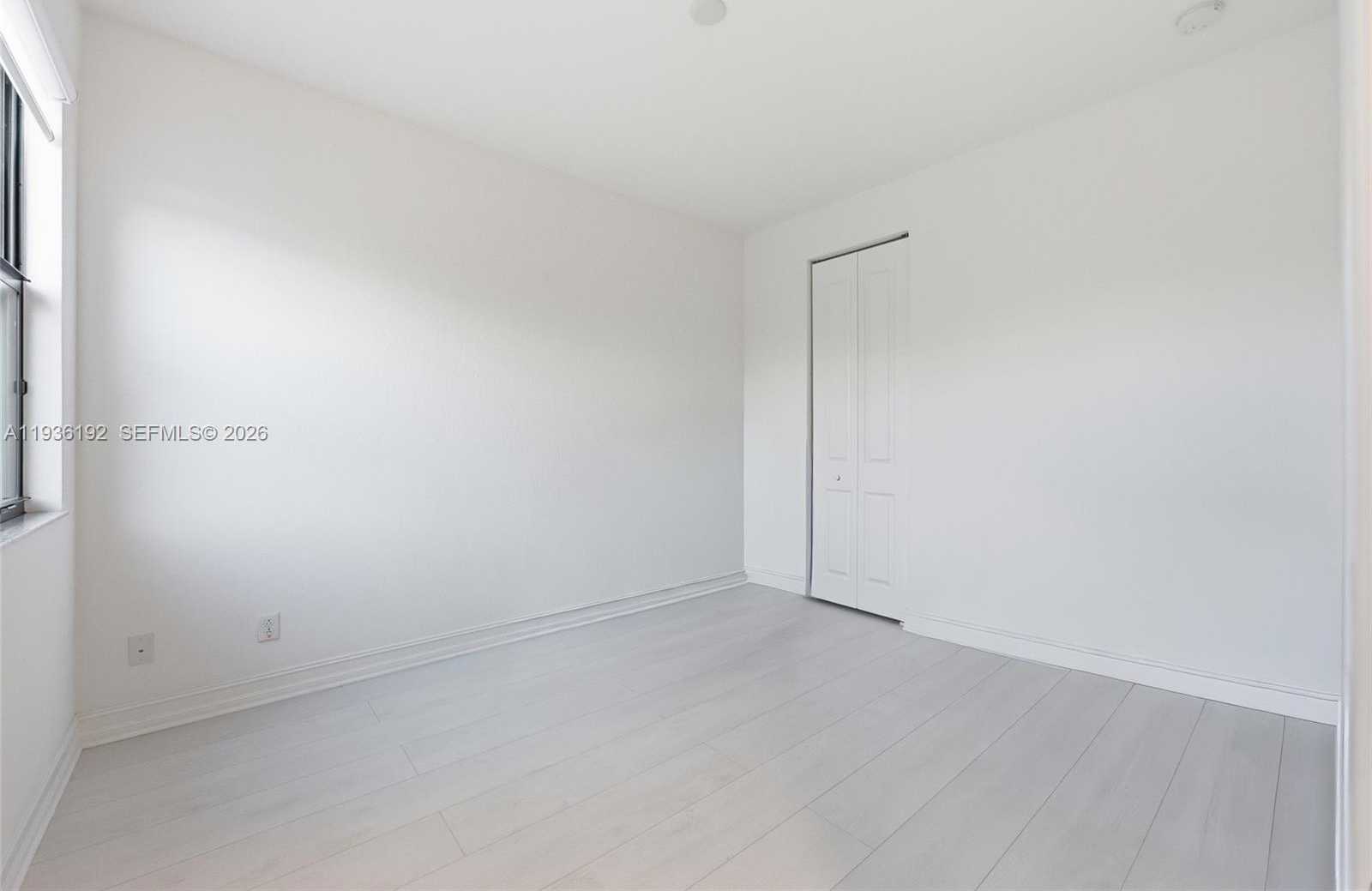 Small Image of 9220 EAST MERIDIAN DR, Parkland Number 38