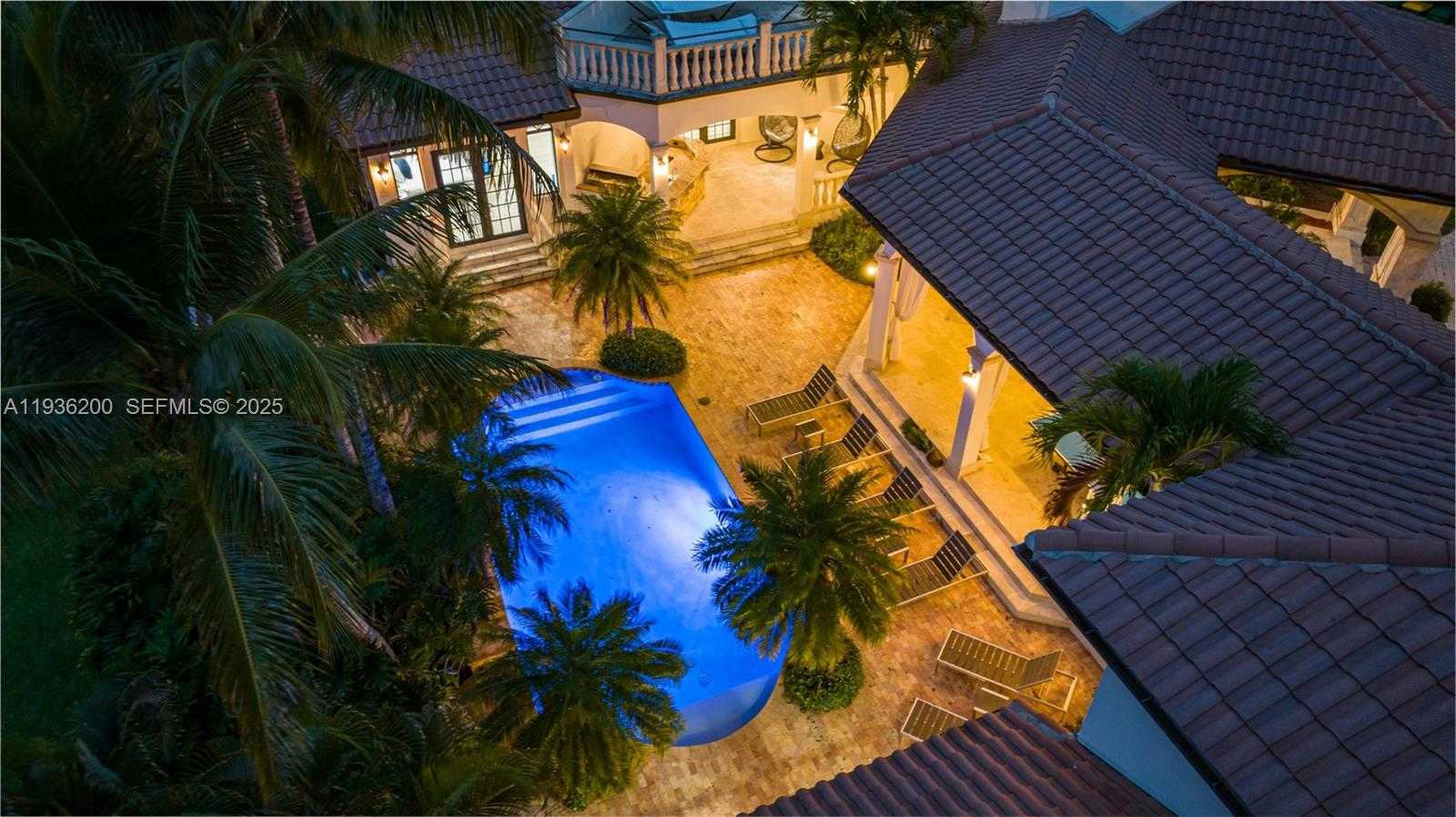 Small Image of 12000 NORTH WEST 6TH ST #., Plantation Number 28