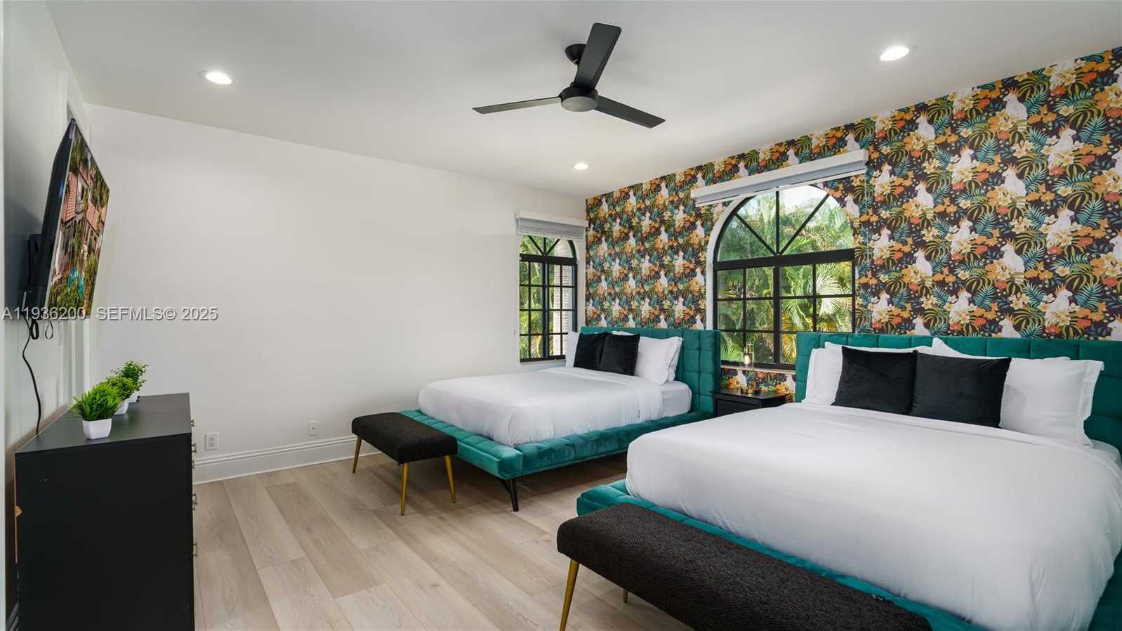 Small Image of 12000 NORTH WEST 6TH ST #., Plantation Number 33