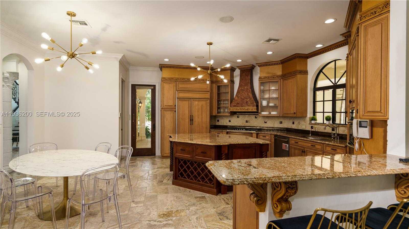 Small Image of 12000 NORTH WEST 6TH ST #., Plantation Number 48