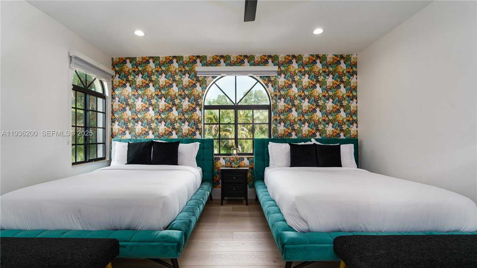 Small Image of 12000 NORTH WEST 6TH ST #., Plantation Number 50