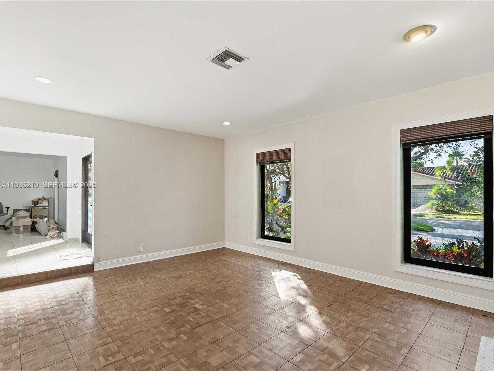 Small Image of 21151 NORTH EAST 22ND CT, Miami Number 22