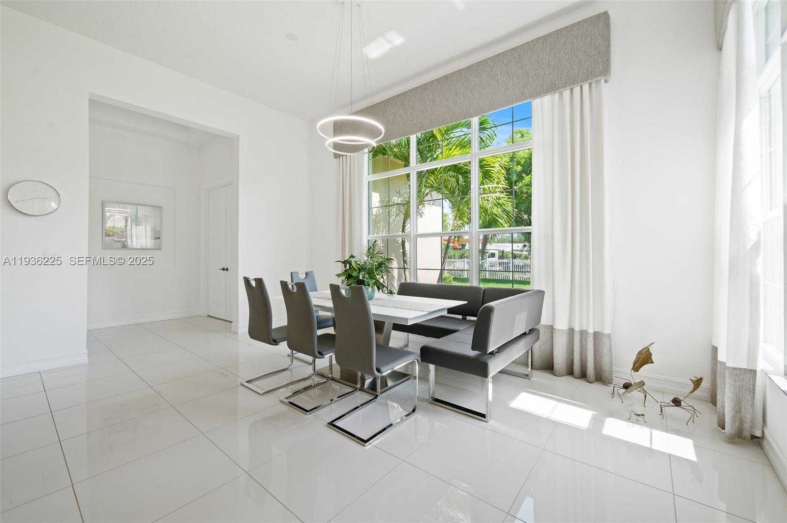 Small Image of 5292 SOUTH STERLING RANCH CIR, Davie Number 9