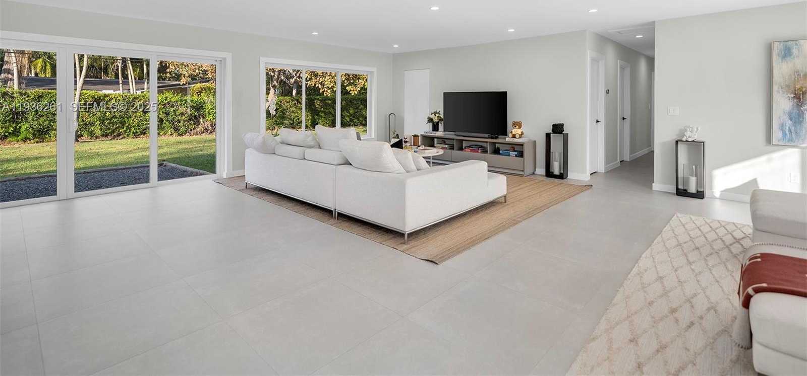 Small Image of 5835 SOUTH WEST 100TH TER, Pinecrest Number 13