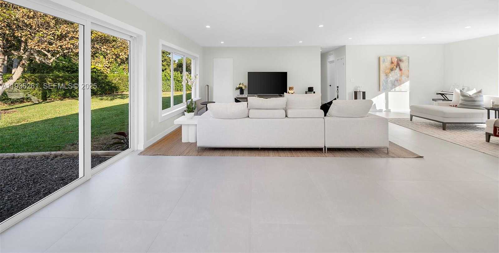 Small Image of 5835 SOUTH WEST 100TH TER, Pinecrest Number 5