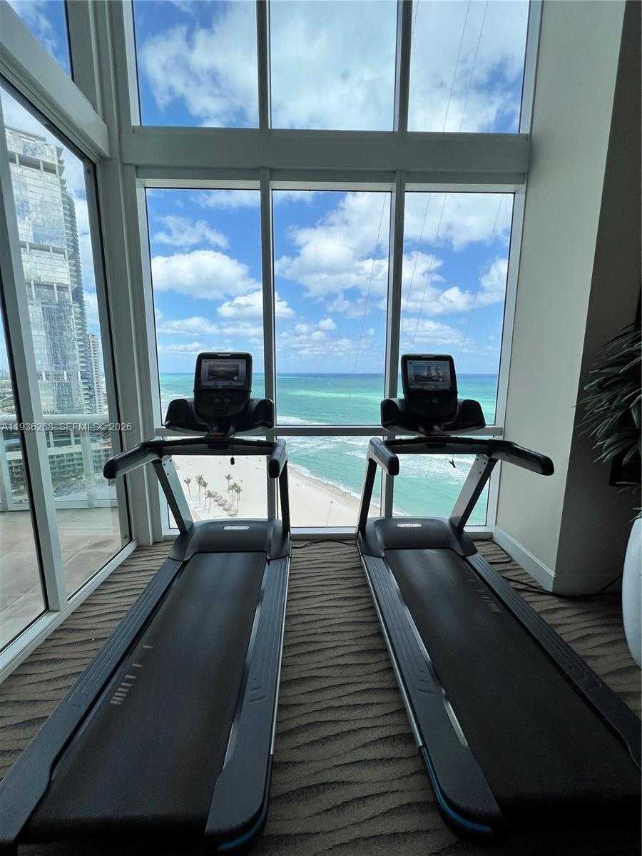 Small Image of 18201 COLLINS AVE #1801A, Sunny Isles Beach Number 51