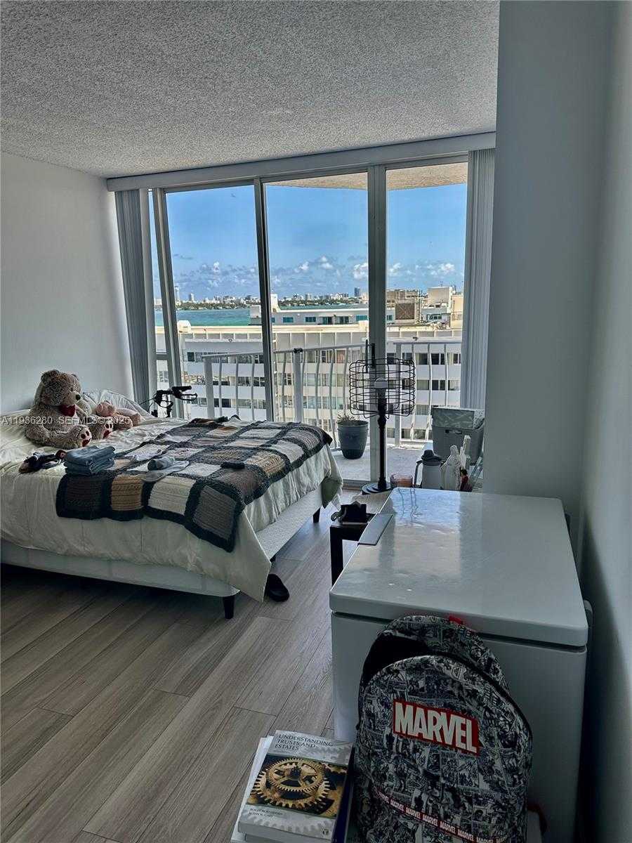 Small Image of 7601 EAST TREASURE DR #1406, North Bay Village Number 22