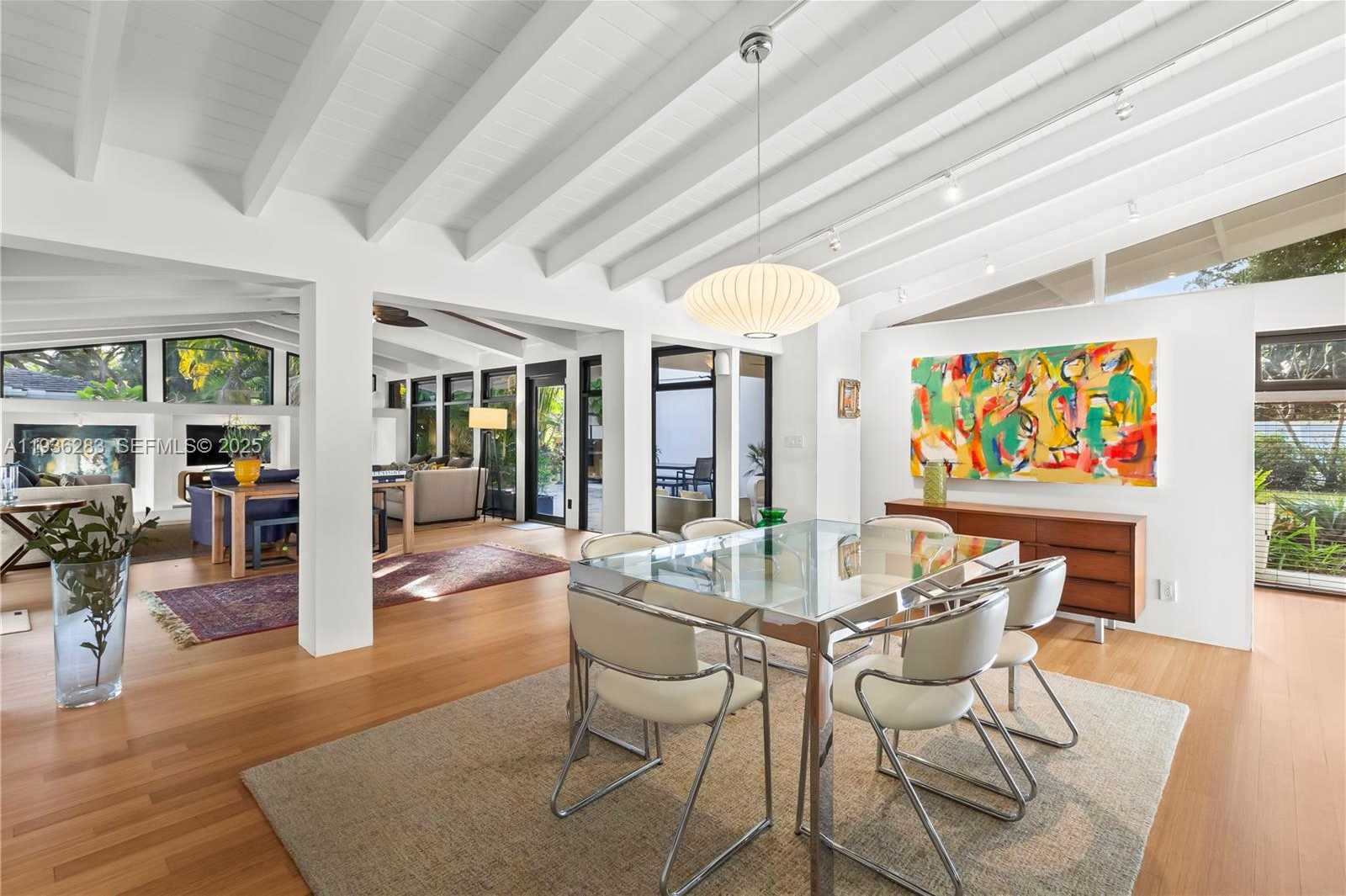 Small Image of 2132 MIDDLE RIVER DR, Fort Lauderdale Number 19