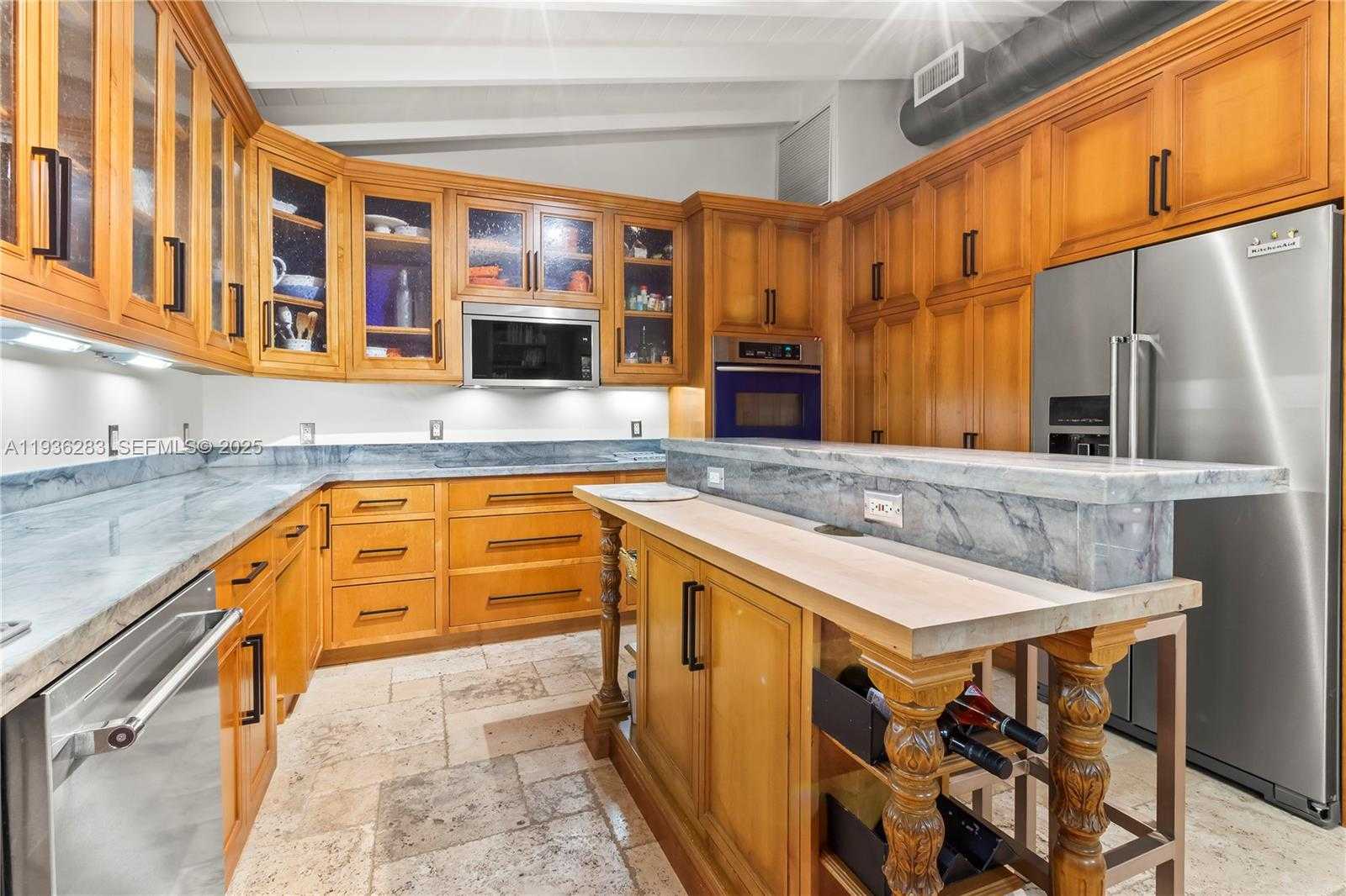 Small Image of 2132 MIDDLE RIVER DR, Fort Lauderdale Number 27