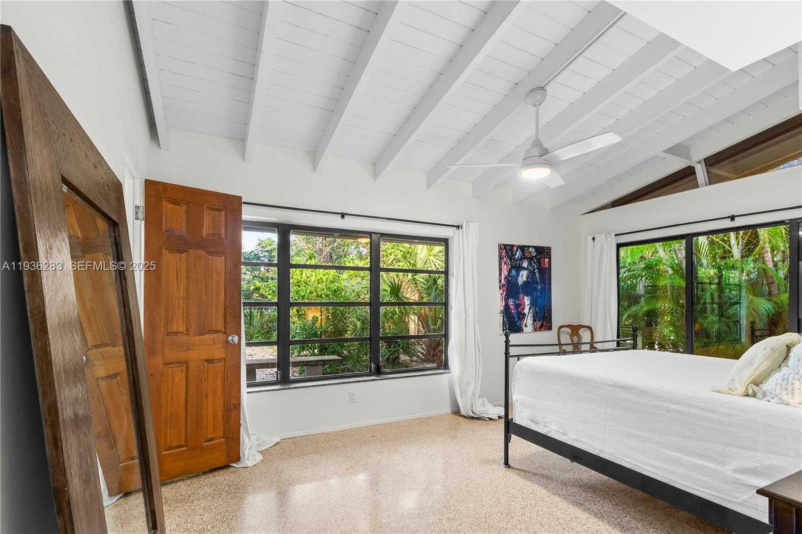 Small Image of 2132 MIDDLE RIVER DR, Fort Lauderdale Number 30