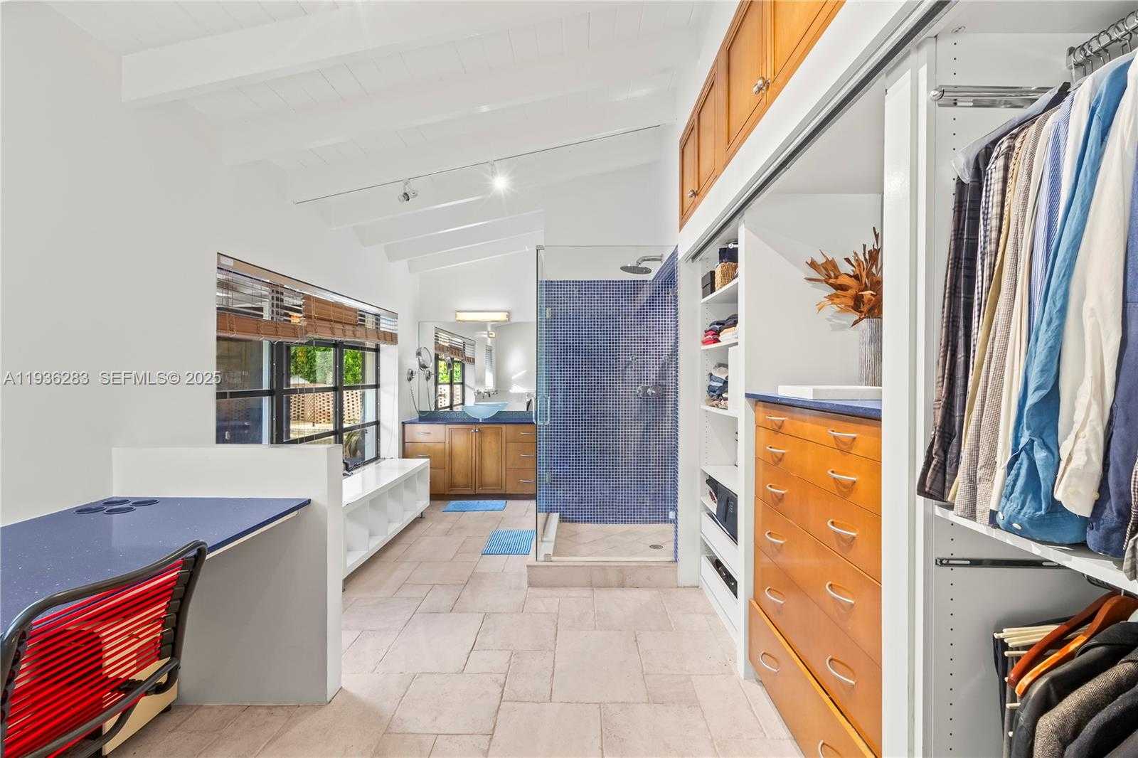 Small Image of 2132 MIDDLE RIVER DR, Fort Lauderdale Number 32