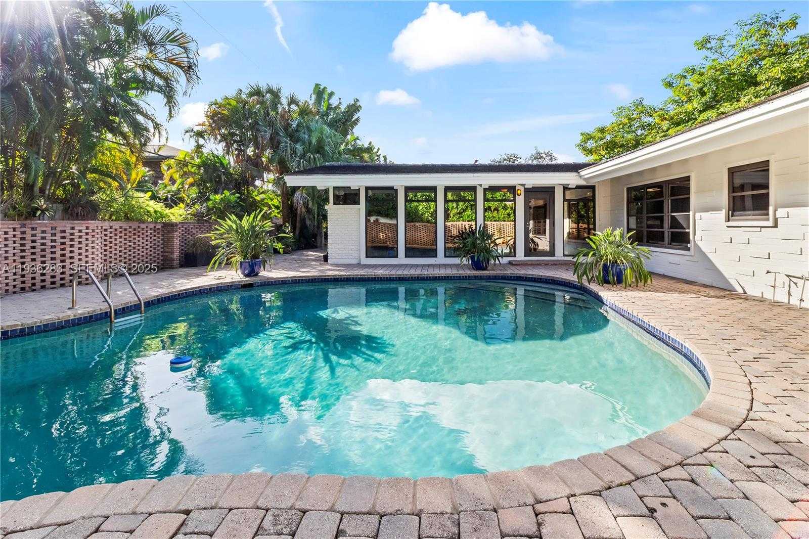 Small Image of 2132 MIDDLE RIVER DR, Fort Lauderdale Number 44