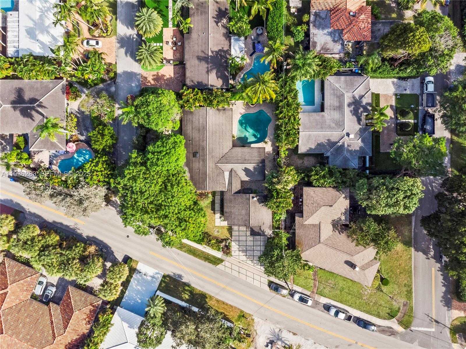 Small Image of 2132 MIDDLE RIVER DR, Fort Lauderdale Number 64