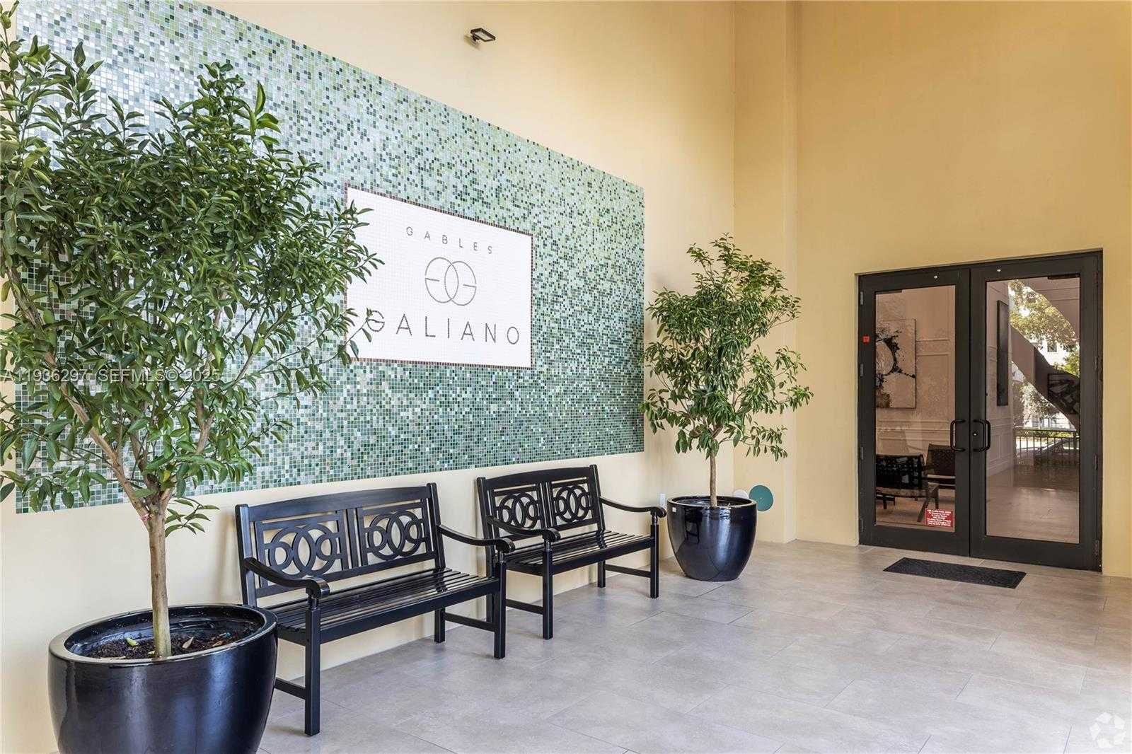 Small Image of 1091 GALIANO ST #306, Coral Gables Number 2