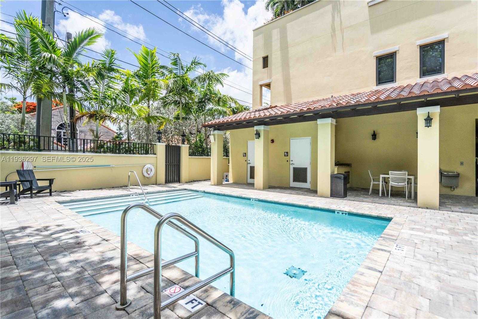 Small Image of 1091 GALIANO ST #306, Coral Gables Number 33