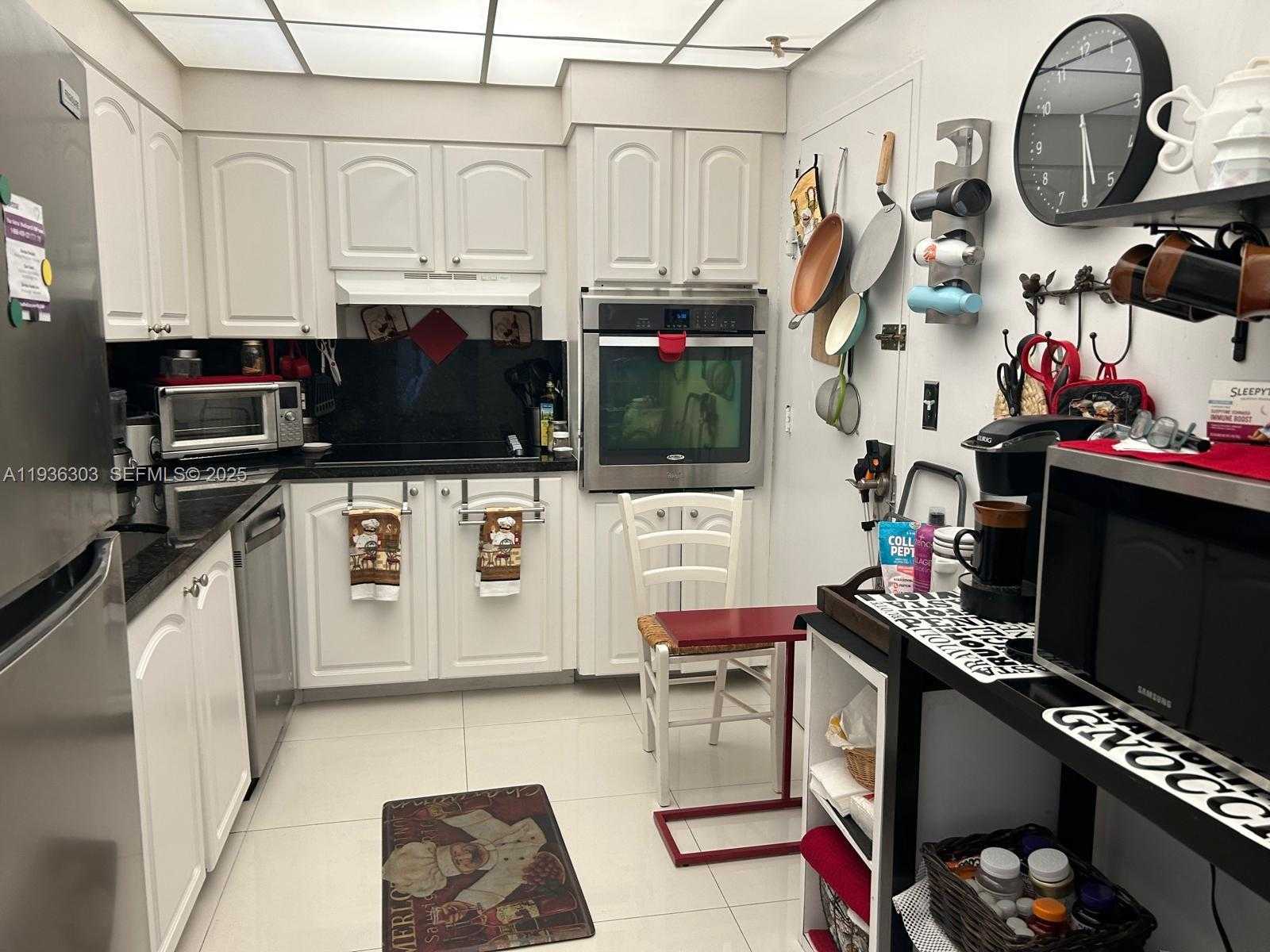 Small Image of 3801 SOUTH OCEAN DR #PH16L, Hollywood Number 5