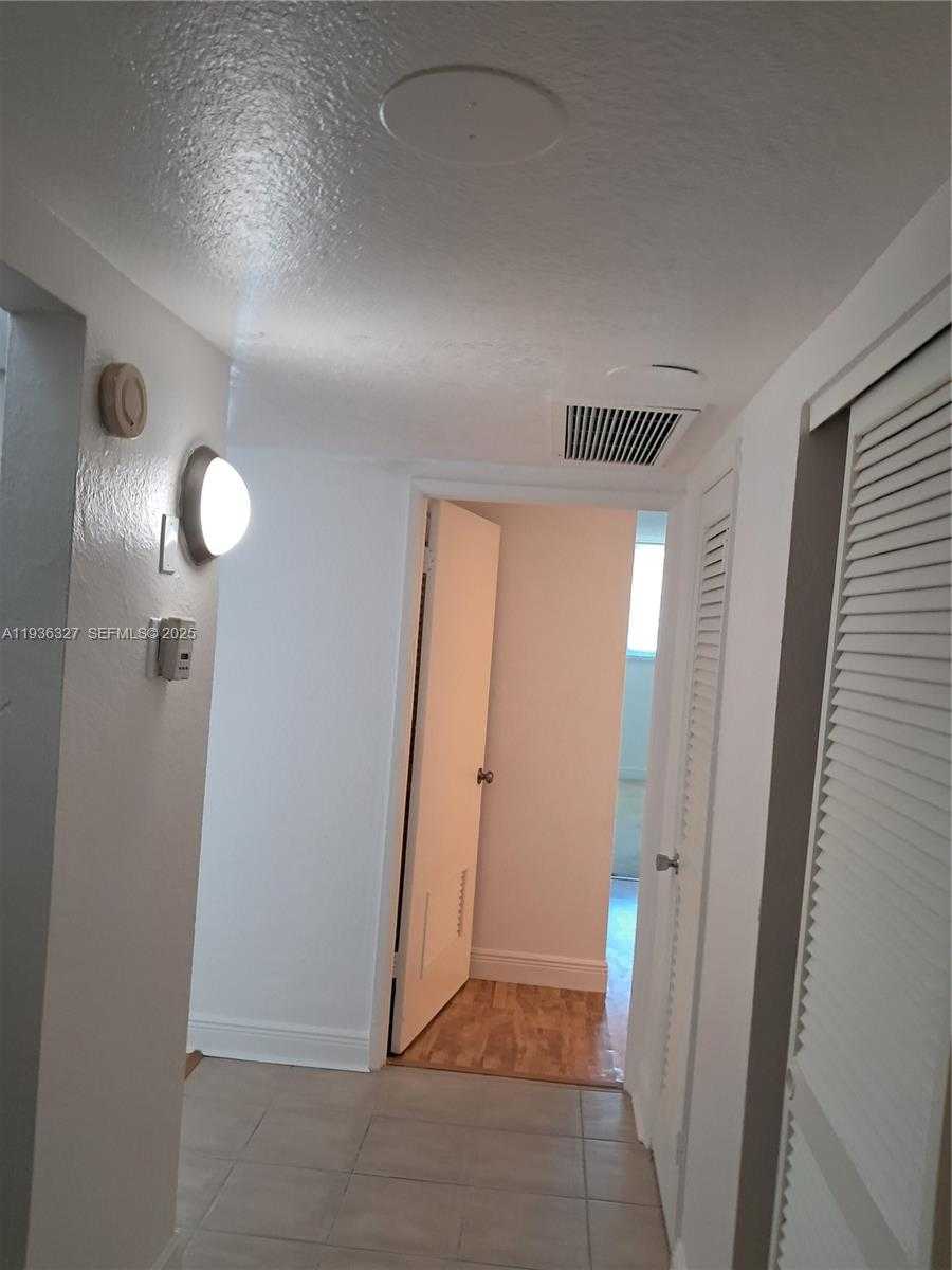 Small Image of 19380 COLLINS AVE #806, Sunny Isles Beach Number 2