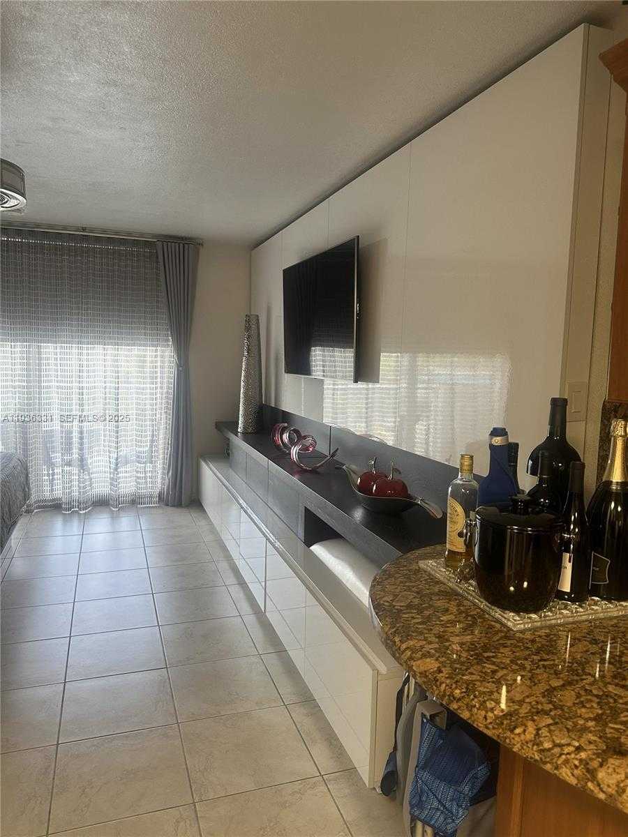 Small Image of 19201 COLLINS AVE #236, Sunny Isles Beach Number 10