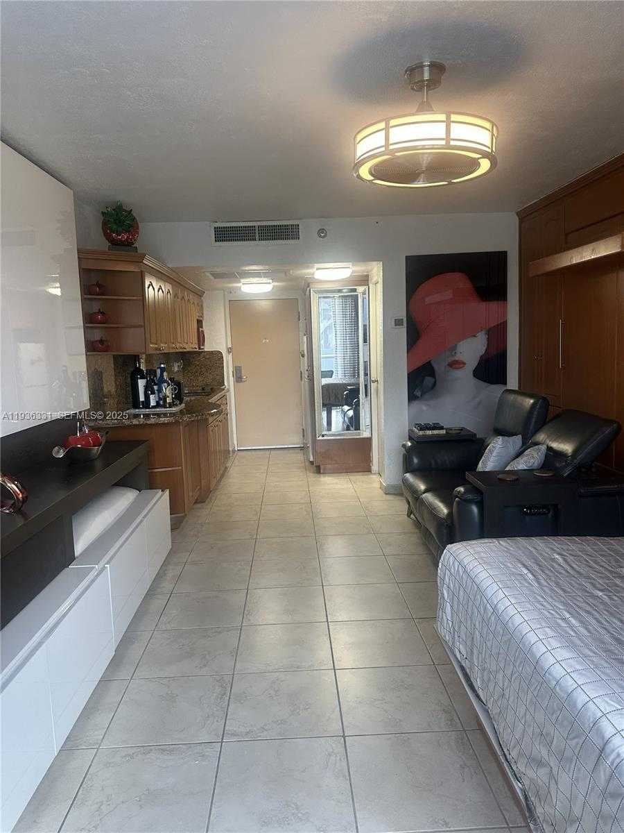 Small Image of 19201 COLLINS AVE #236, Sunny Isles Beach Number 5