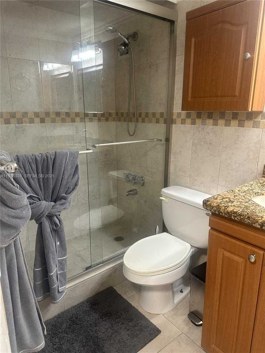 Small Image of 19201 COLLINS AVE #236, Sunny Isles Beach Number 7