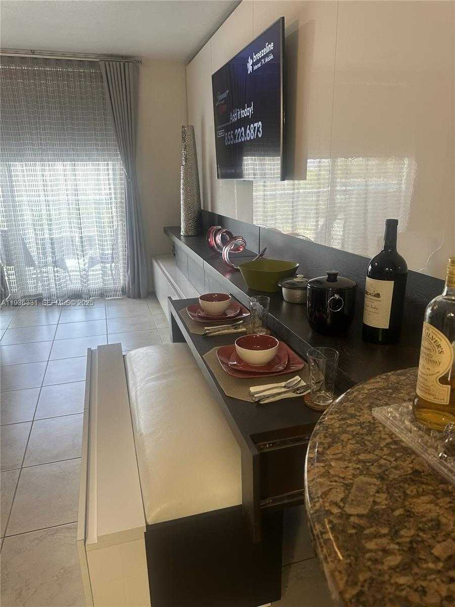 Small Image of 19201 COLLINS AVE #236, Sunny Isles Beach Number 9