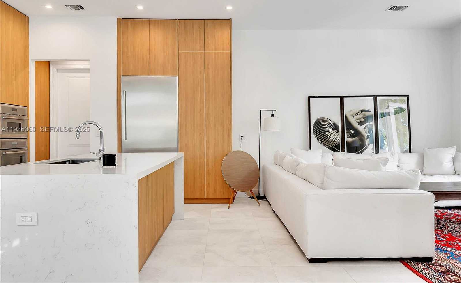 Small Image of 3400 PONCE DE LEON BLVD, Coral Gables Number 13