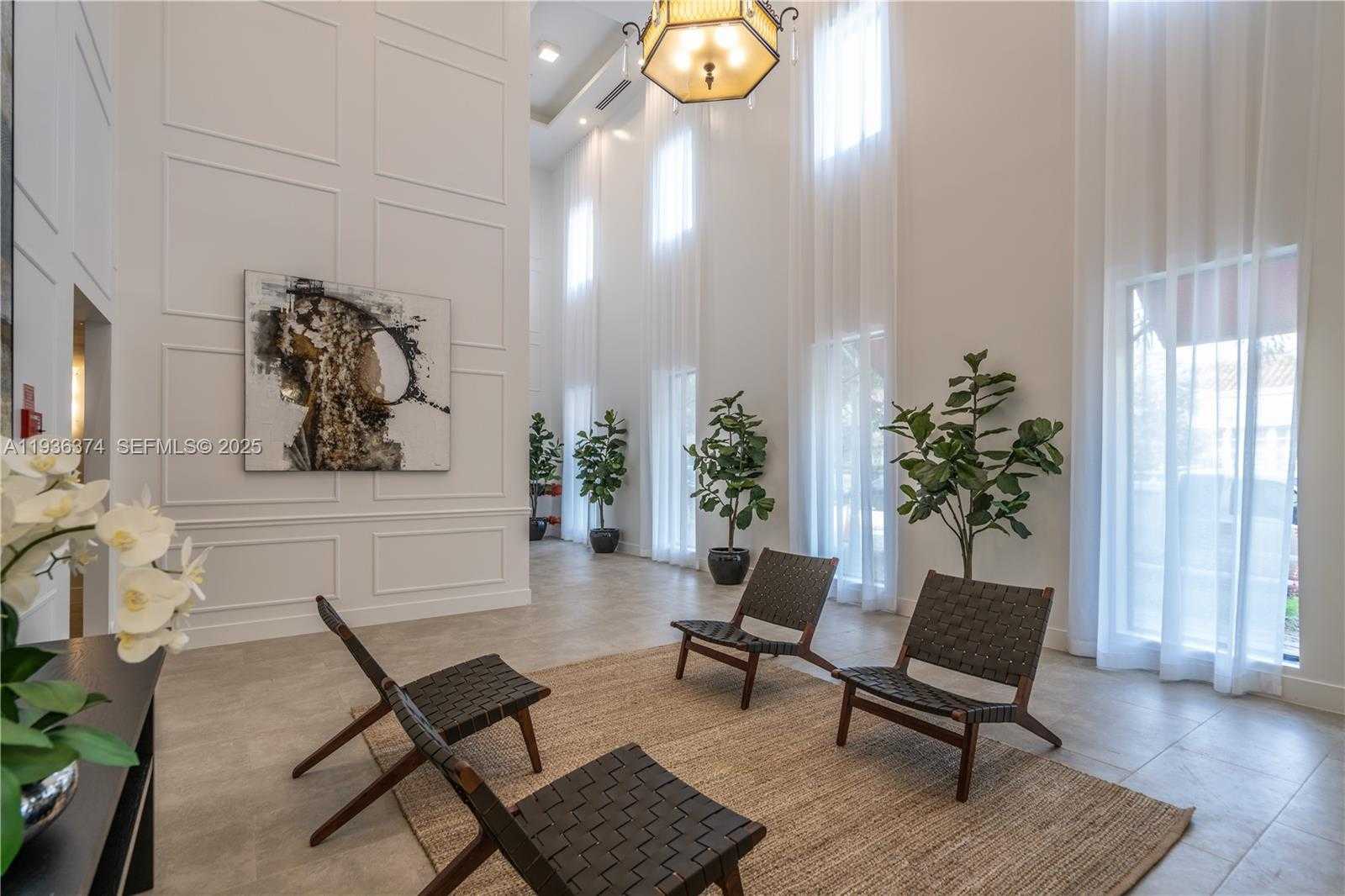 Imagen de Pequeño Objeto