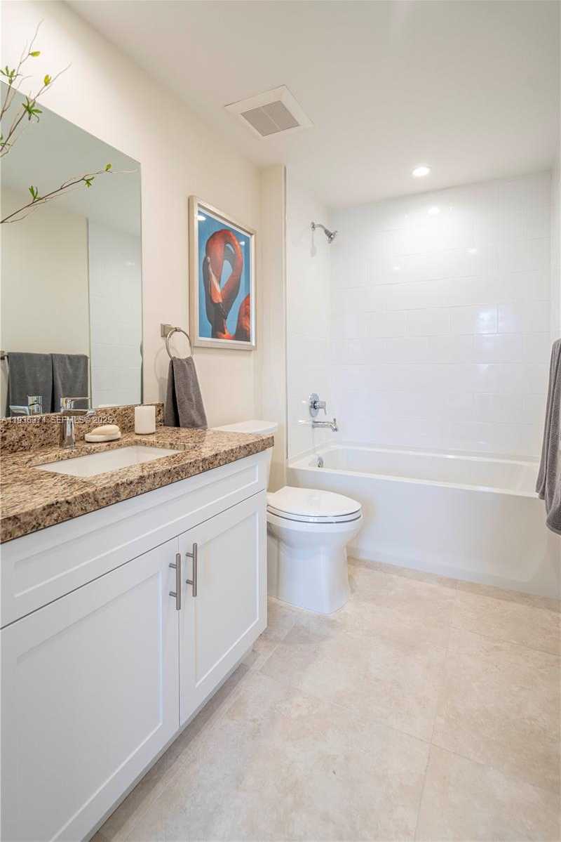 Imagen de Pequeño Objeto