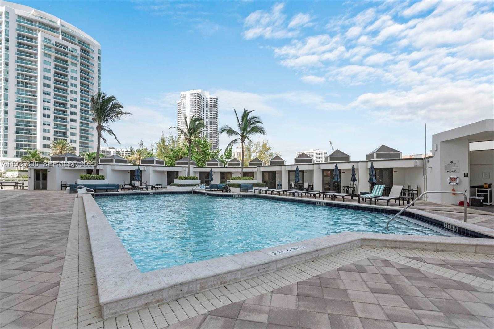 Small Image of 19500 TURNBERRY WAY #5F, Aventura Number 27