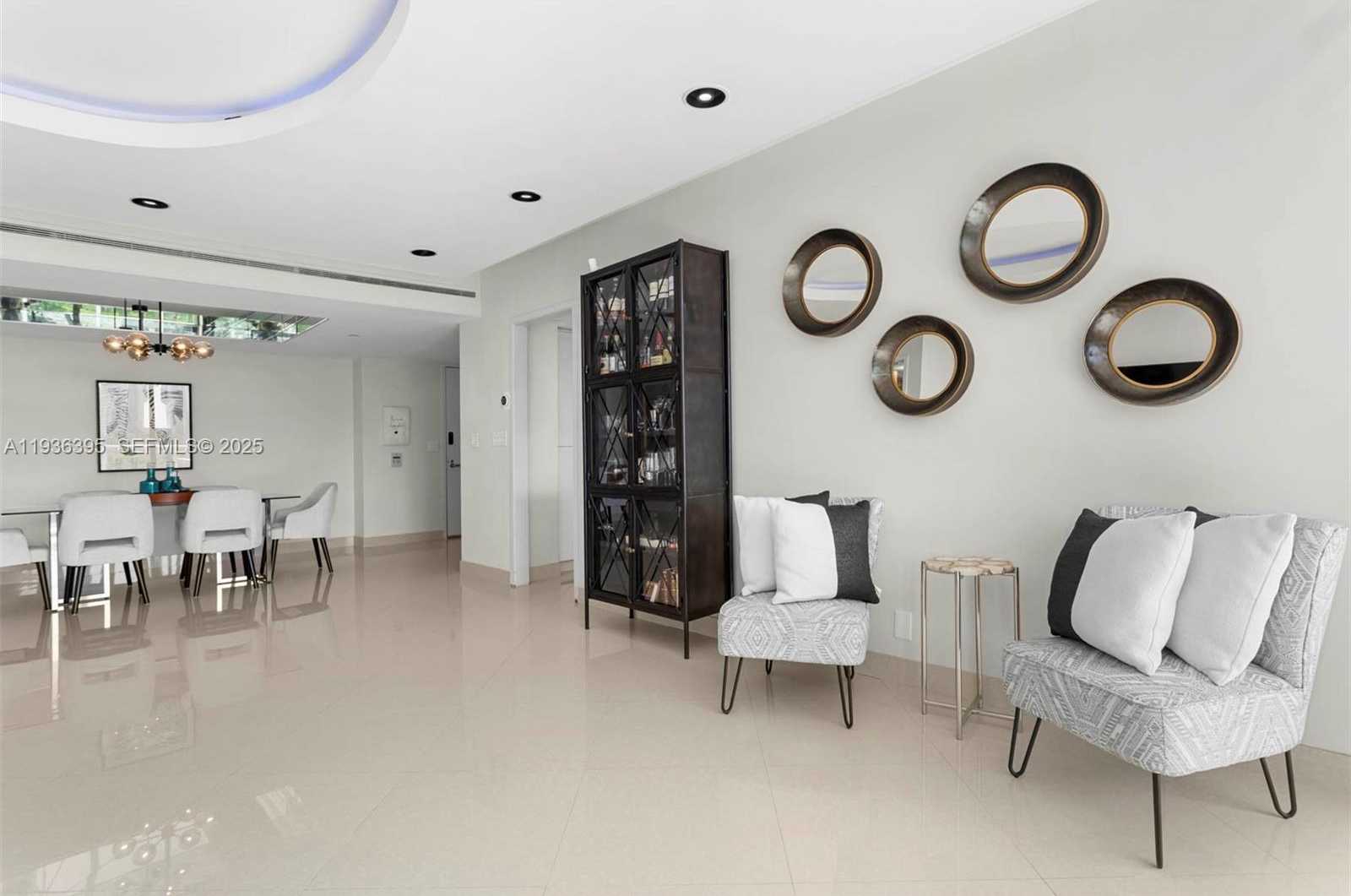 Small Image of 19500 TURNBERRY WAY #5F, Aventura Number 8