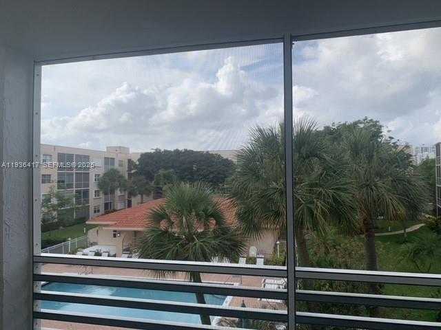 Small Image of 1541 SOUTH OCEAN BLVD #317, Lauderdale By The Sea Number 20